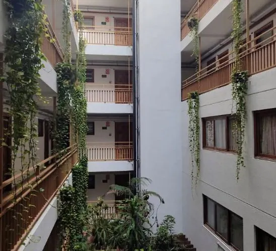 Apartamento With Rooftop Pool